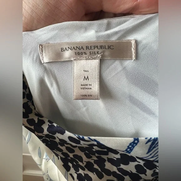 Banana Republic | Belay Silk Dress - Picture 6 of 7